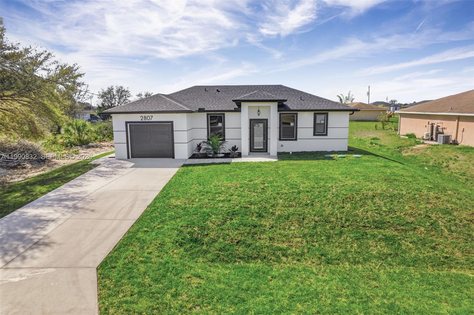 LEHIGH ACRES - Residential