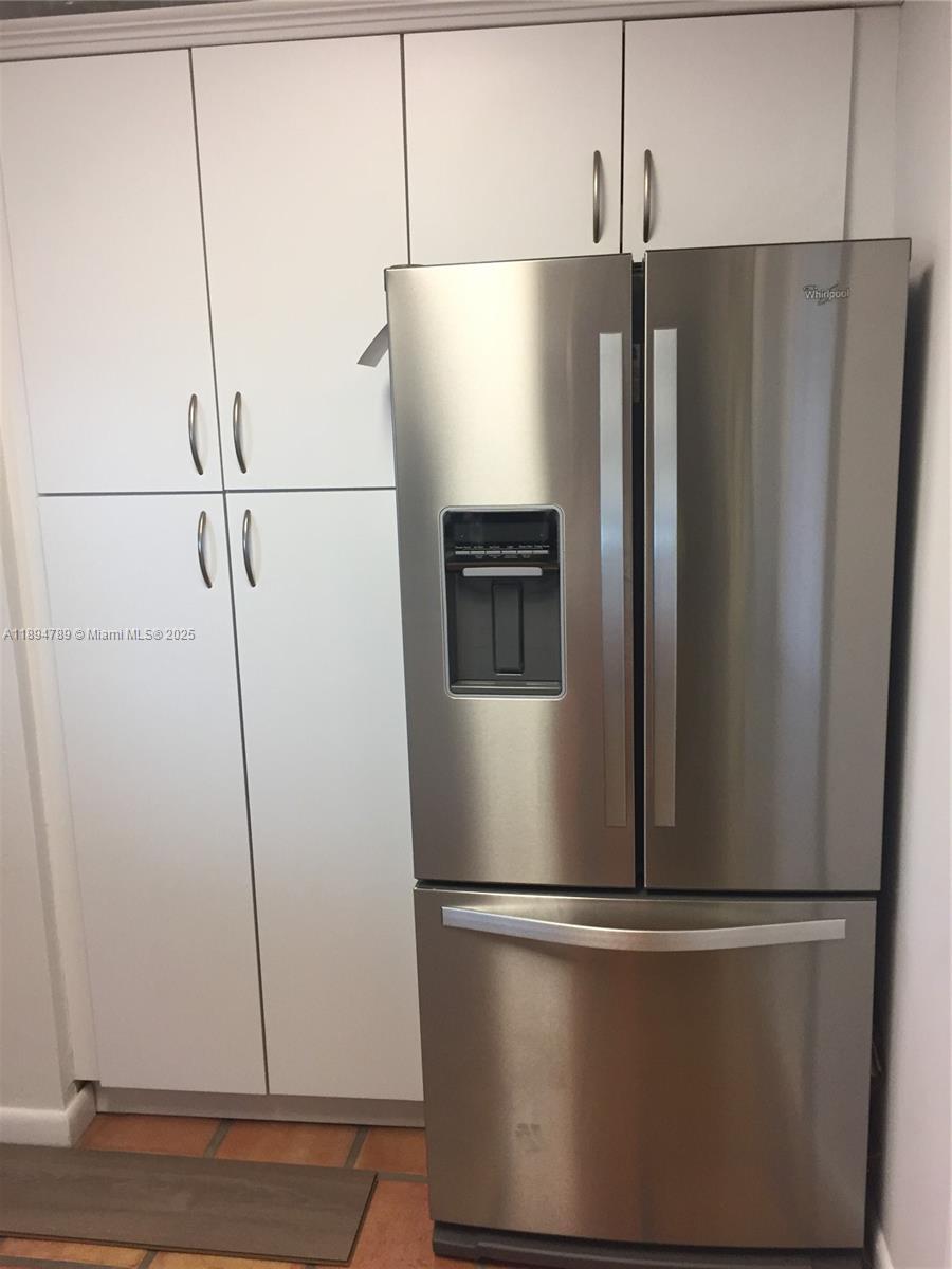 WESTERFIELD MANOR SEC 3 - Residential