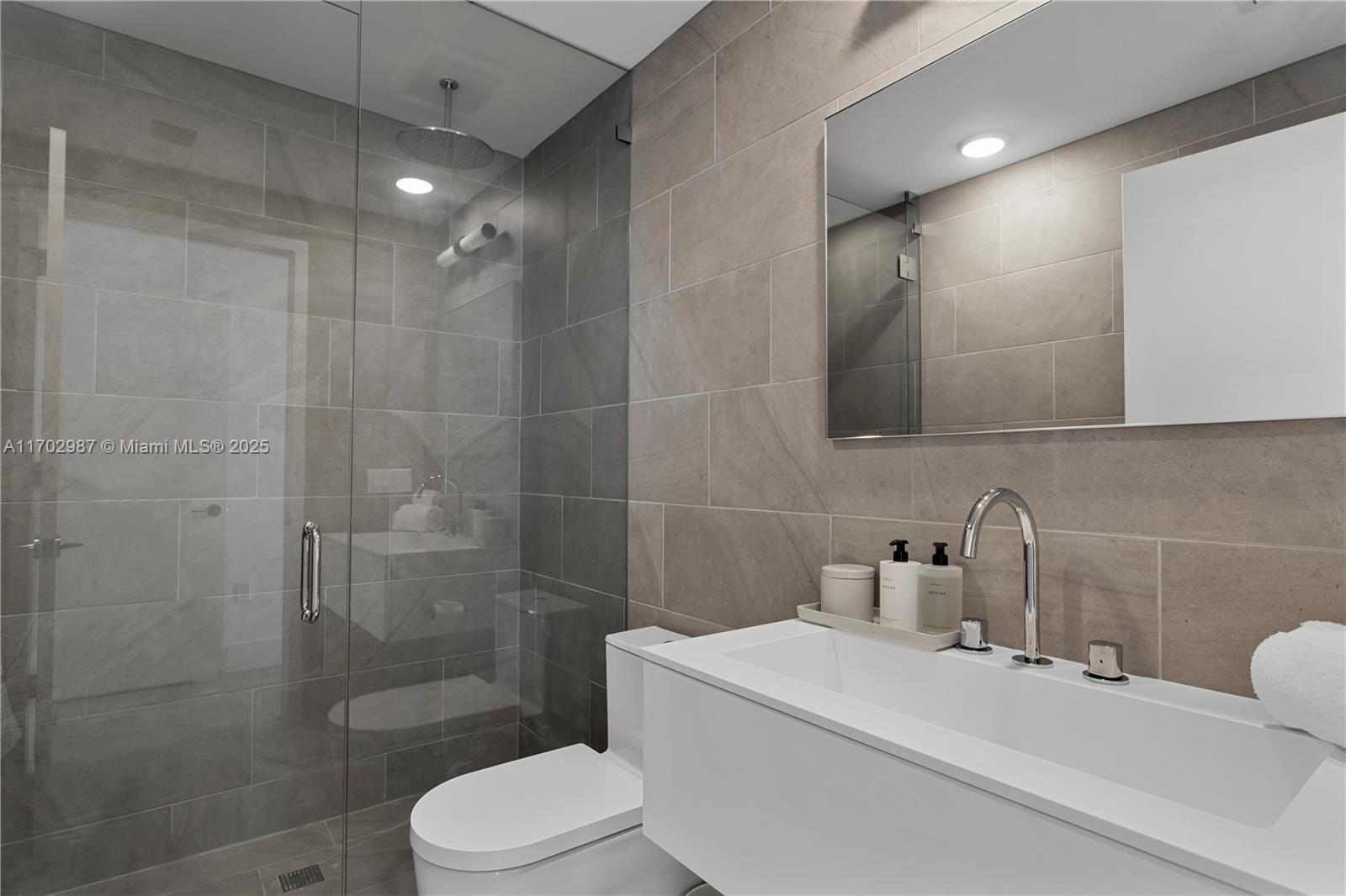 AMD PL OF 2ND OCEAN FRONT - Residential