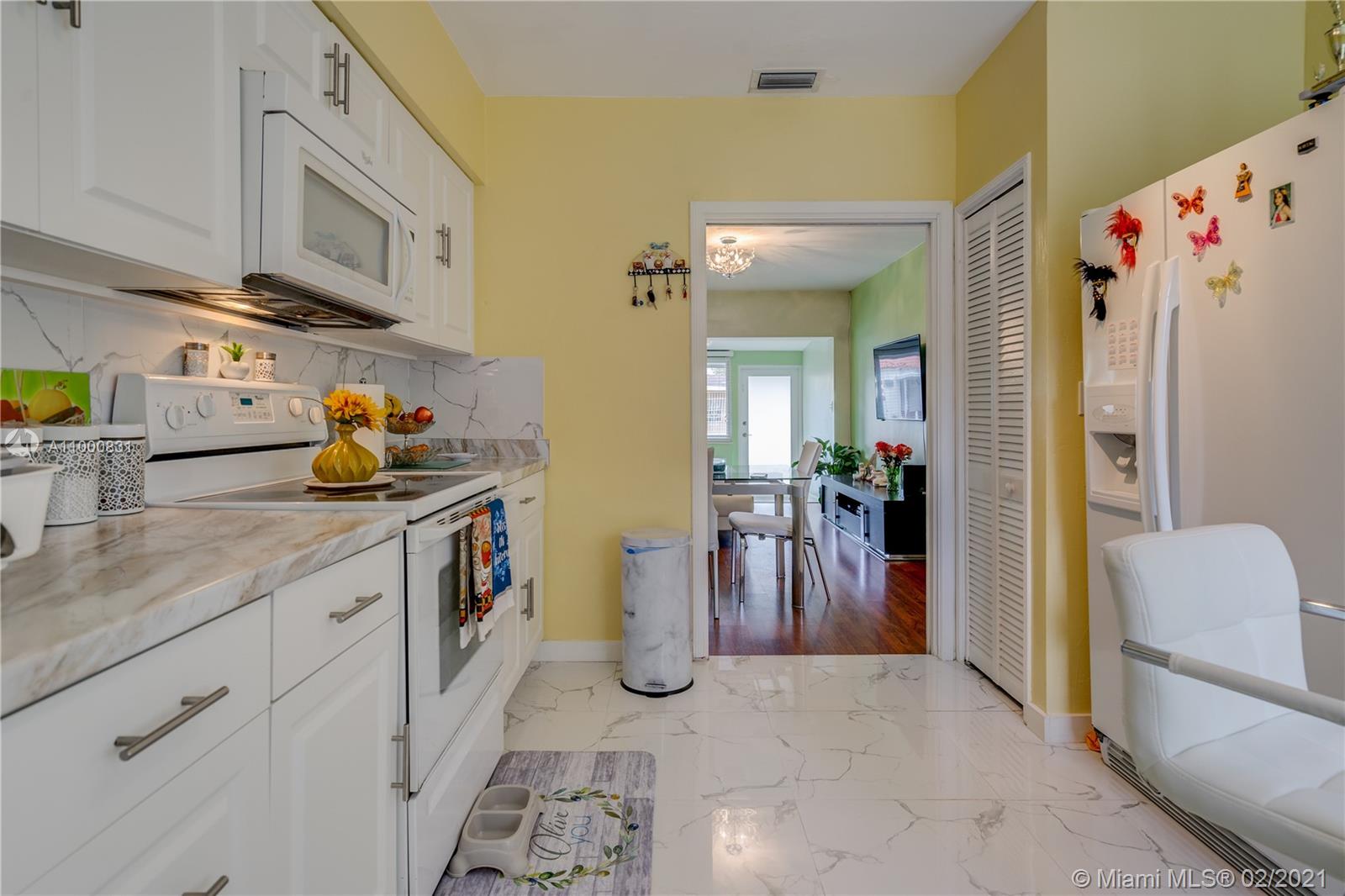 THE PINES - Residential Income