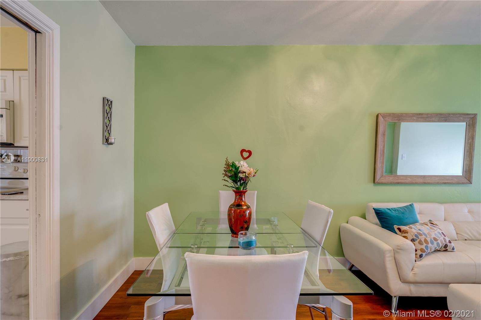 THE PINES - Residential Income