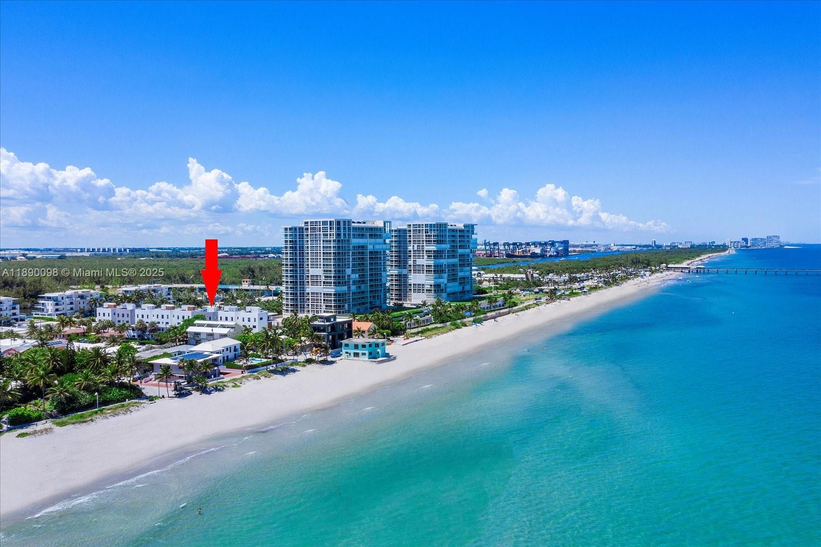 HOLLYWOOD CENTRAL BEACH - Residential
