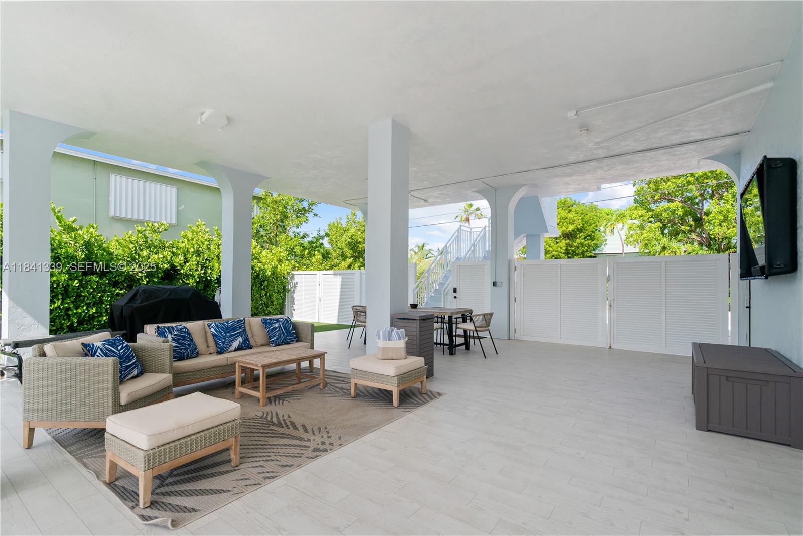 KEY LARGO BEACH ADD - Residential