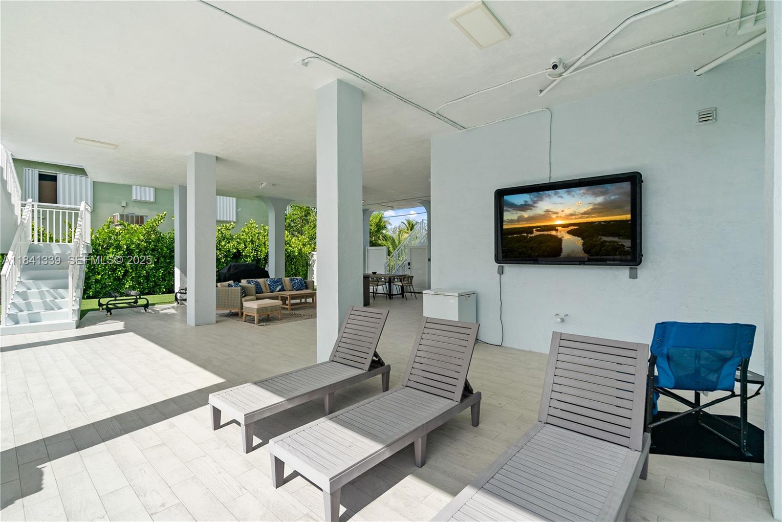 KEY LARGO BEACH ADD - Residential