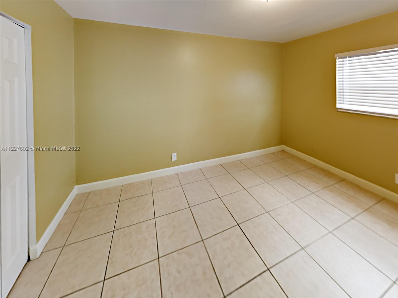 CHEVY CHASE AMD PLAT OF B - Residential Income