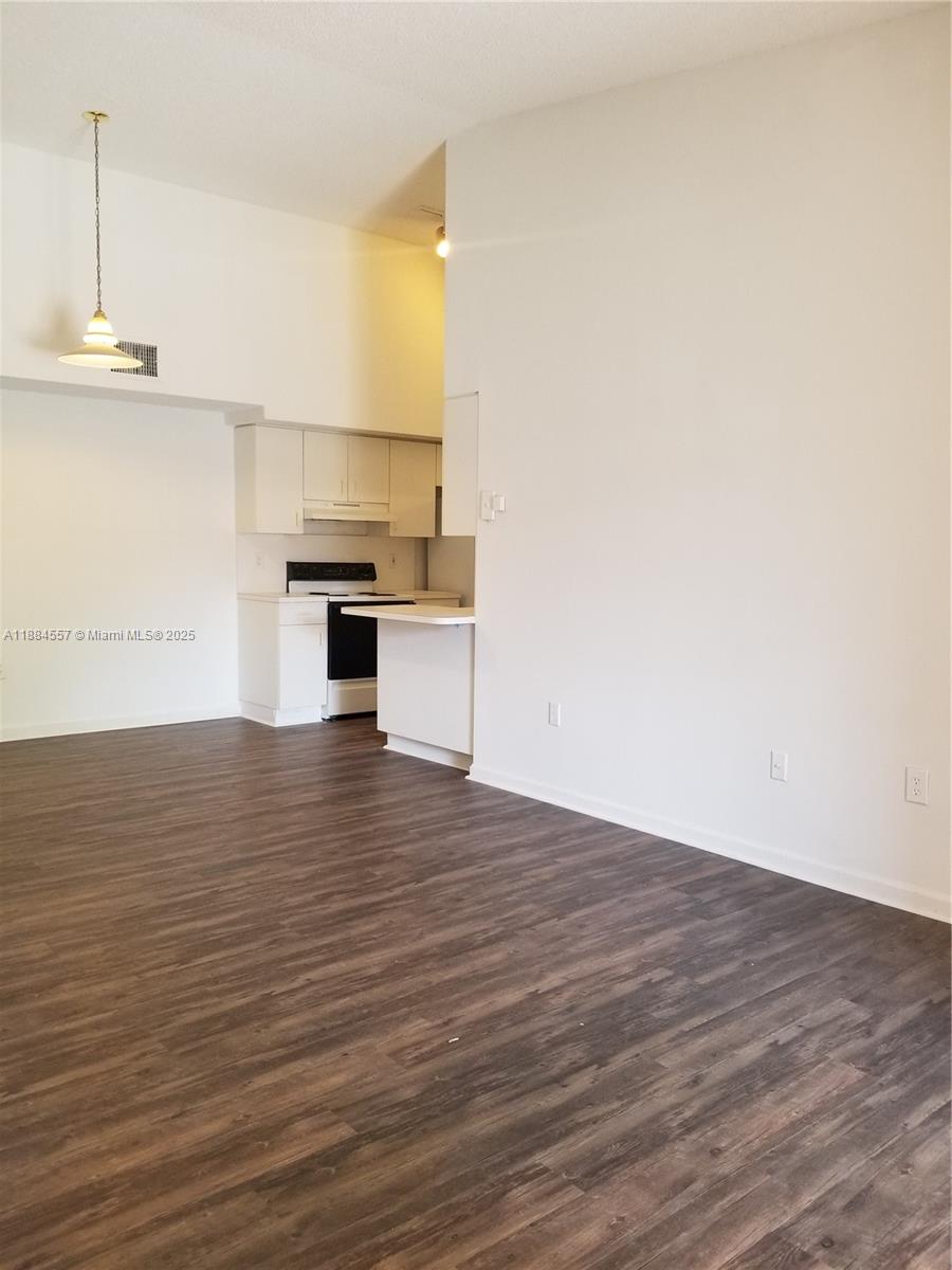 SERENITY PALMS CONDO - Residential Lease