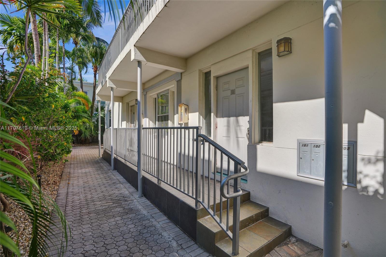 THE ZEN CONDO - Residential Income