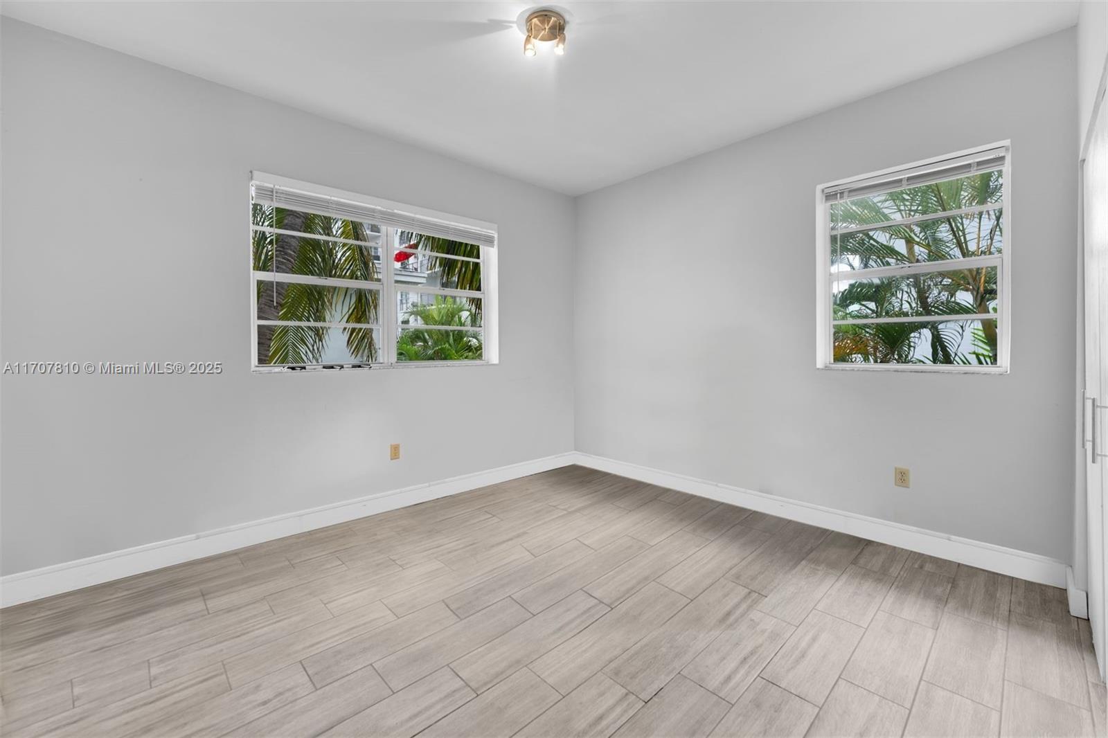 THE ZEN CONDO - Residential Income