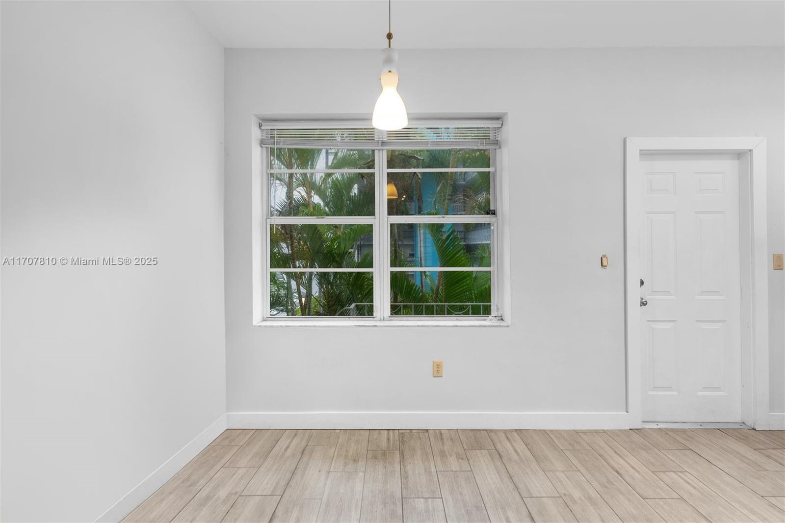 THE ZEN CONDO - Residential Income