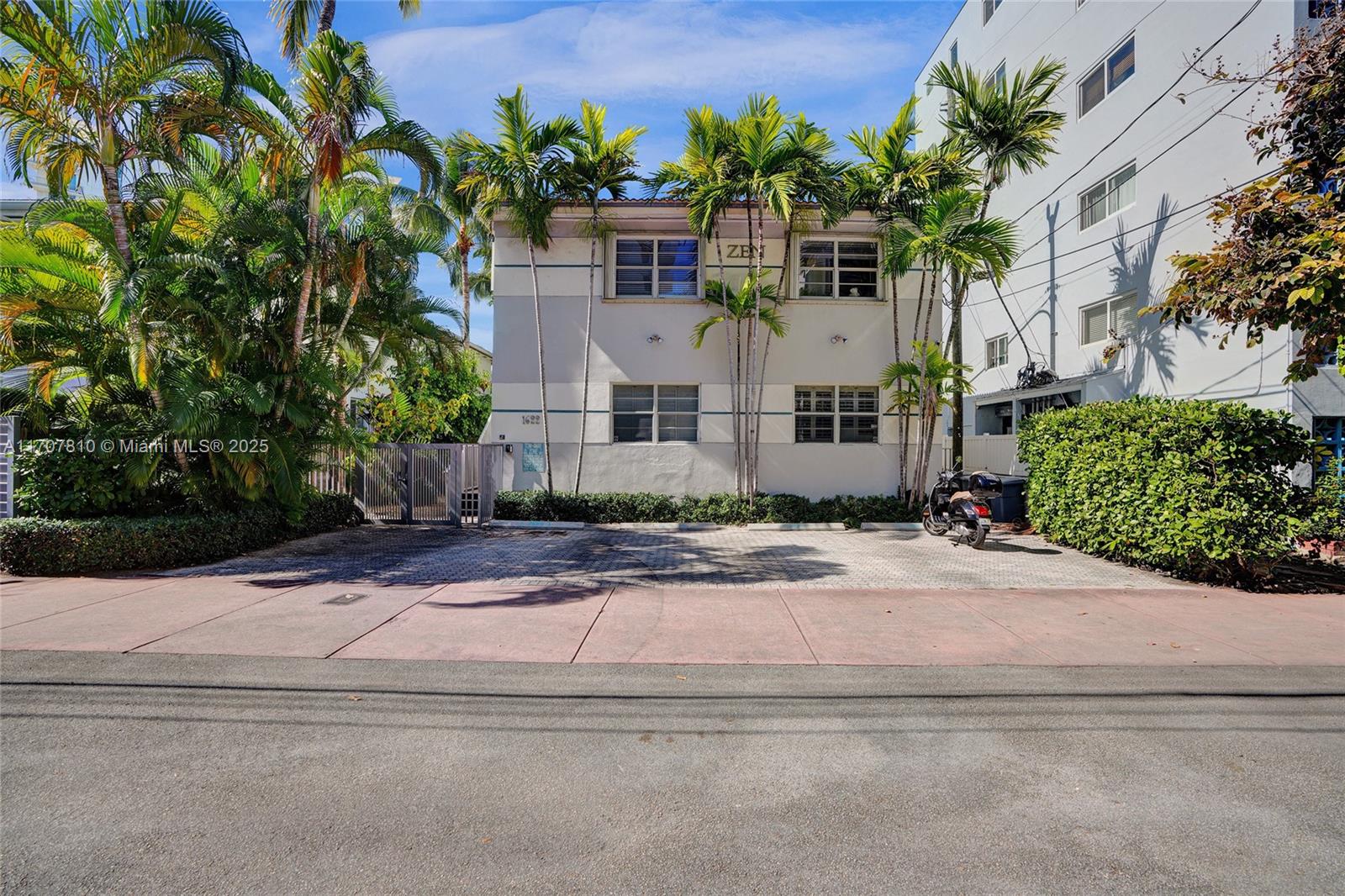 THE ZEN CONDO - Residential Income