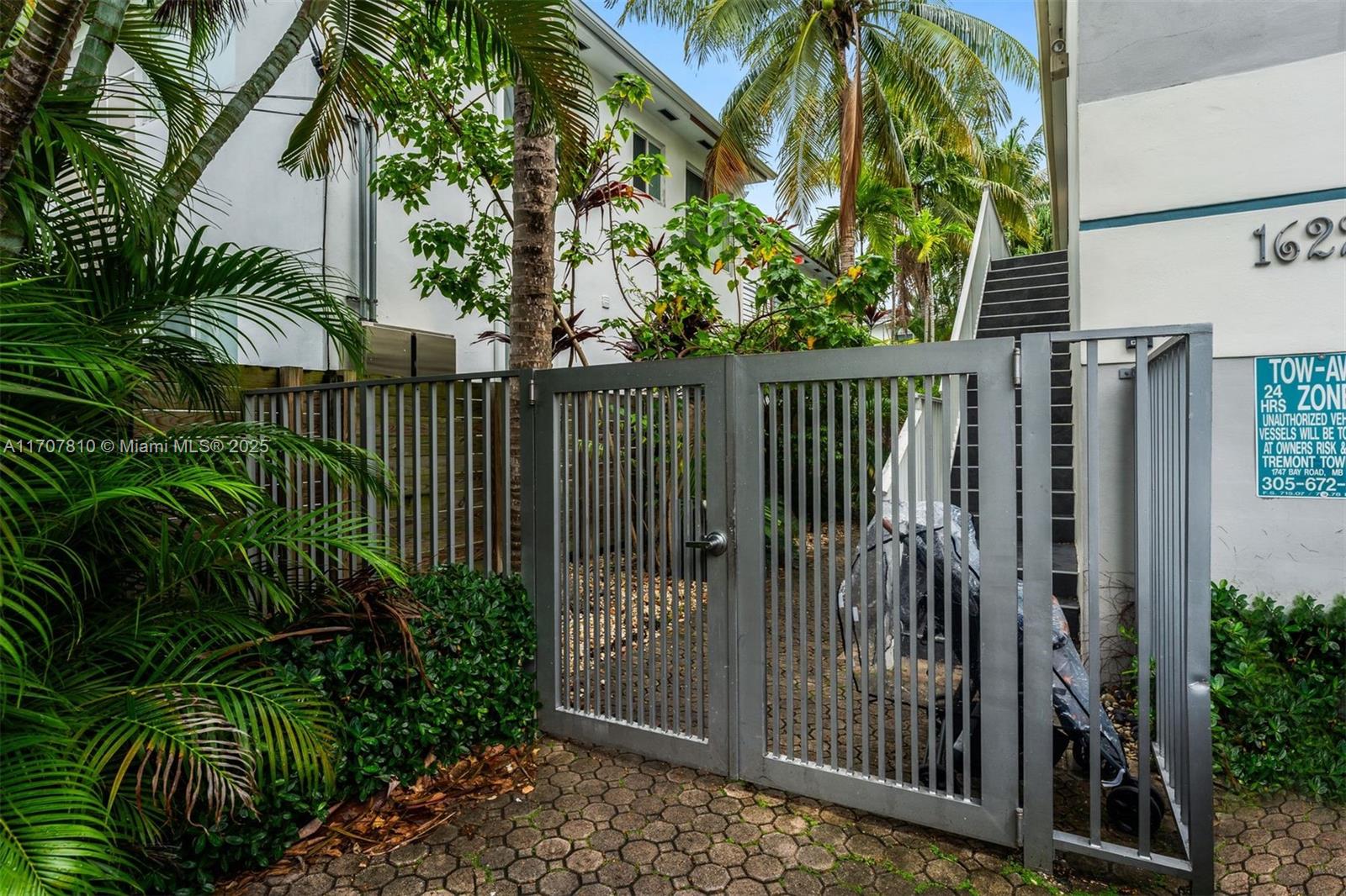 THE ZEN CONDO - Residential Income