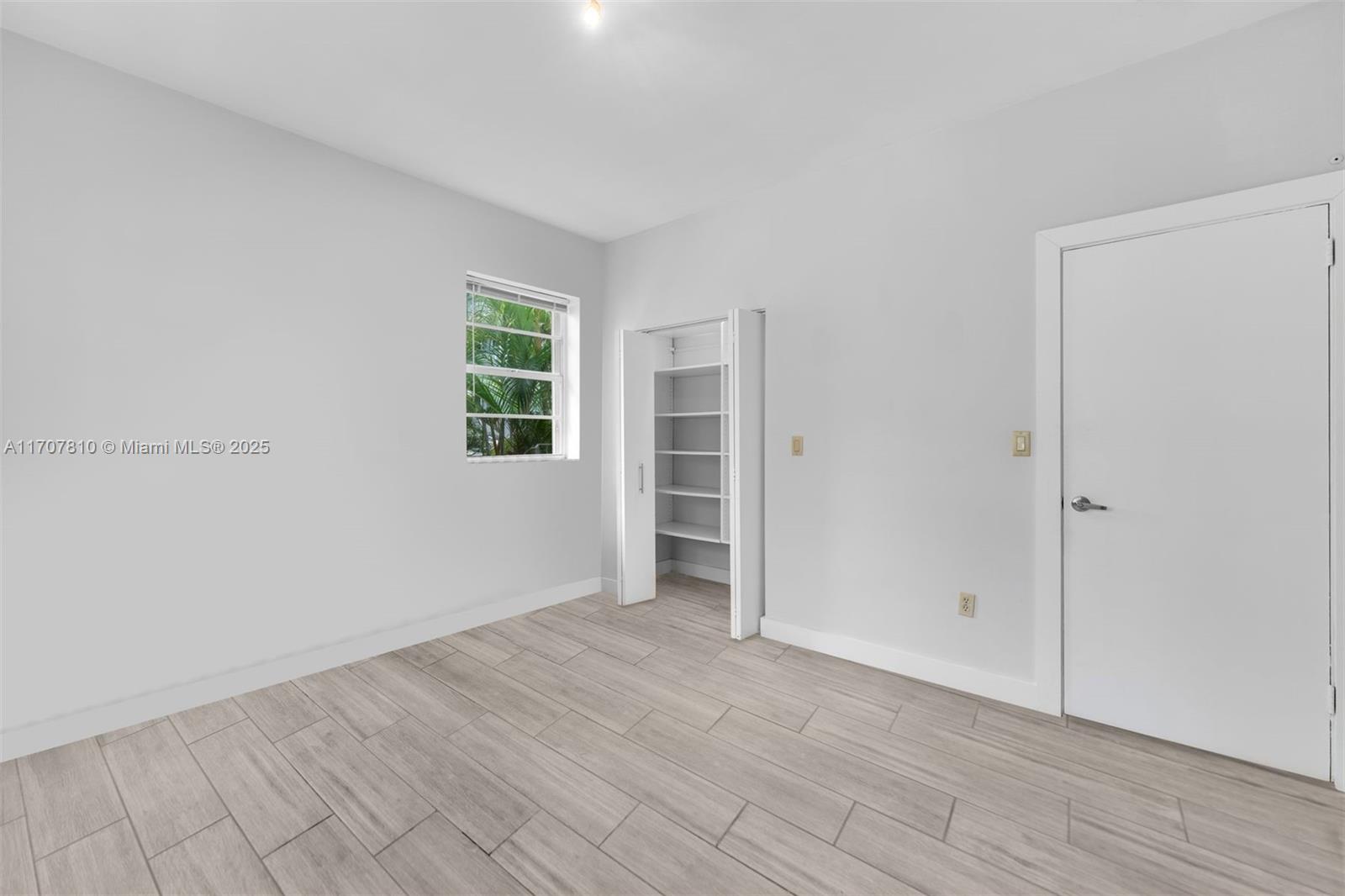 THE ZEN CONDO - Residential Income