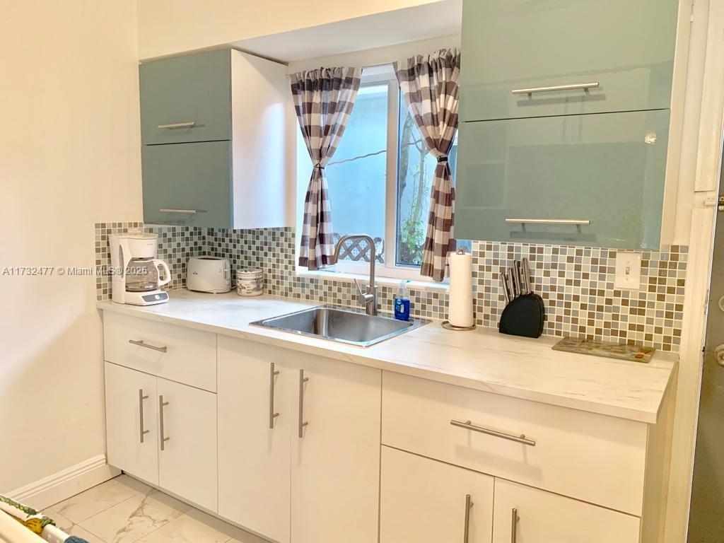 BILTMORE SUB - Residential Income