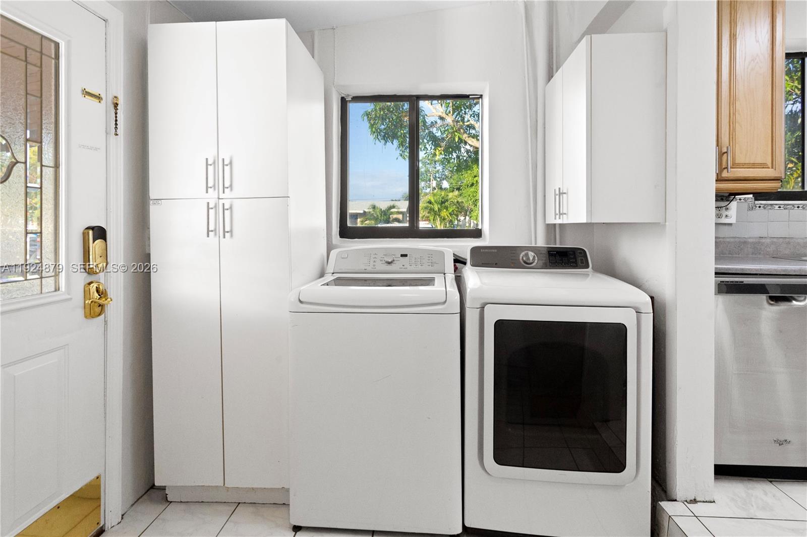 TWIN LAKES HOMES SEC 4 - Residential