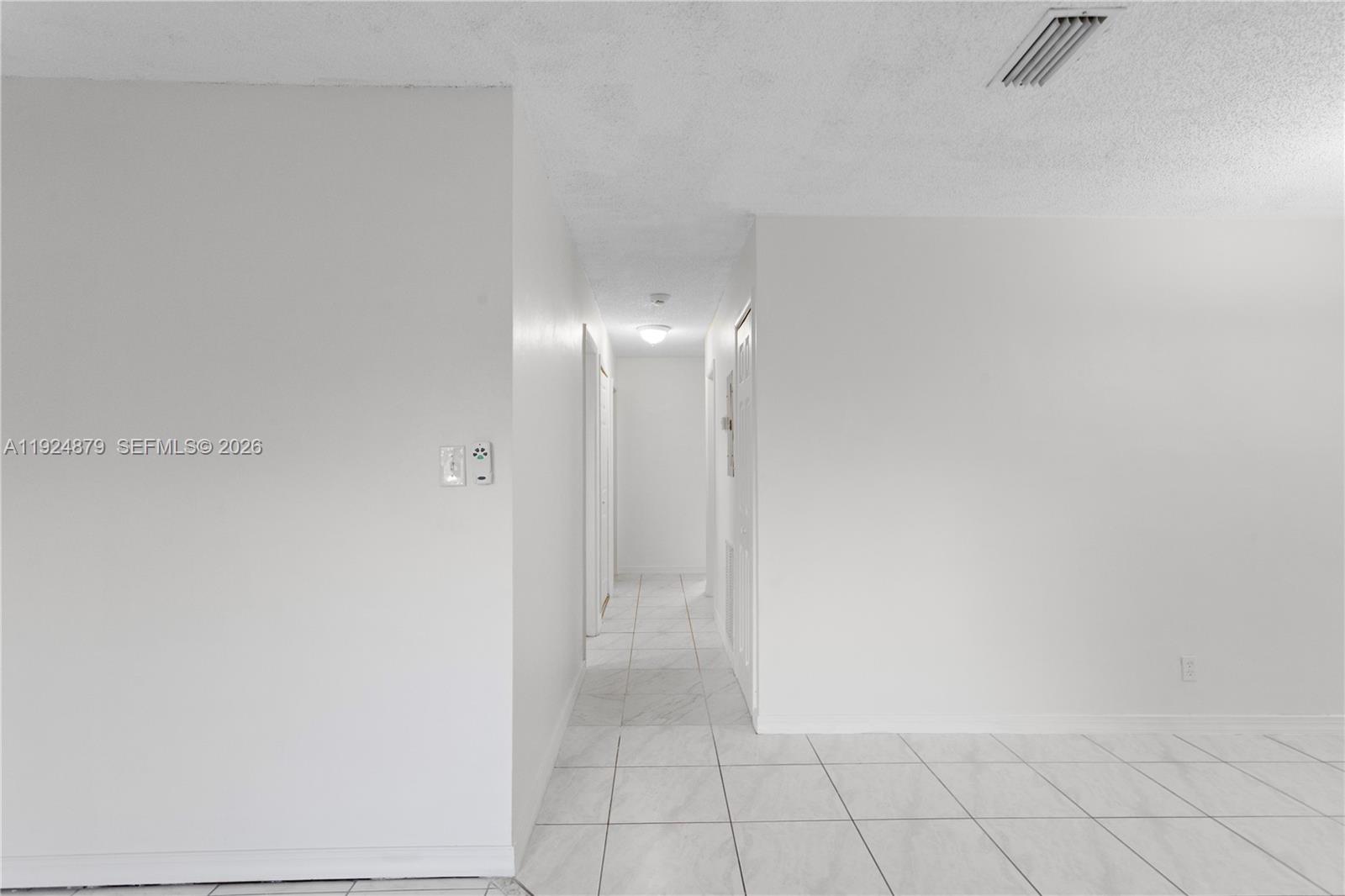 TWIN LAKES HOMES SEC 4 - Residential