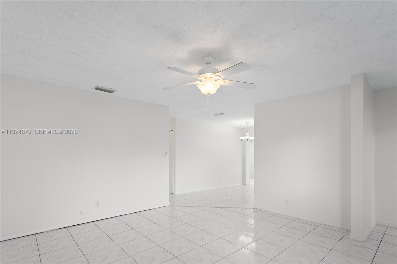 TWIN LAKES HOMES SEC 4 - Residential