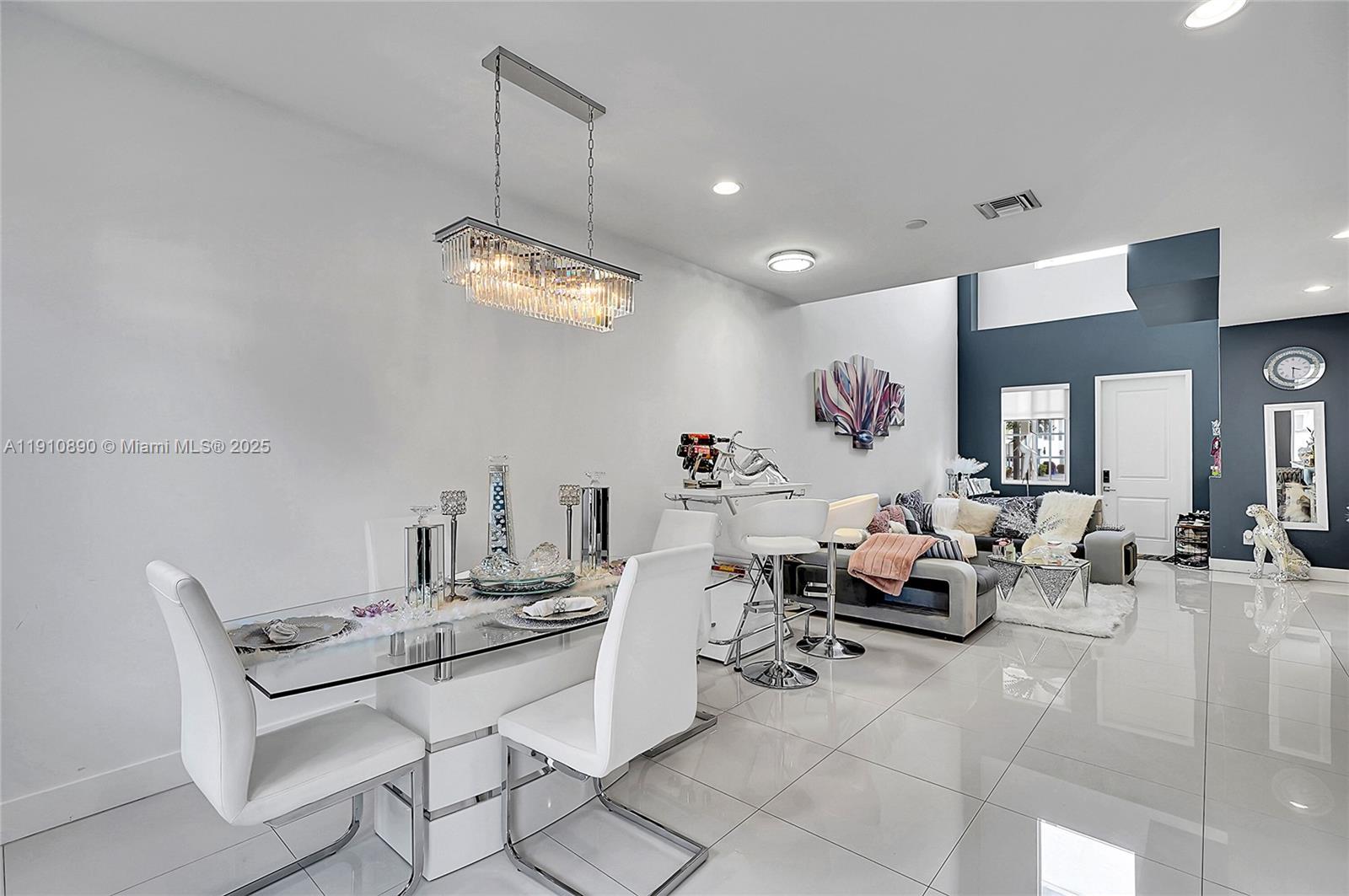 ATLANTIC EAST PLAT - Residential