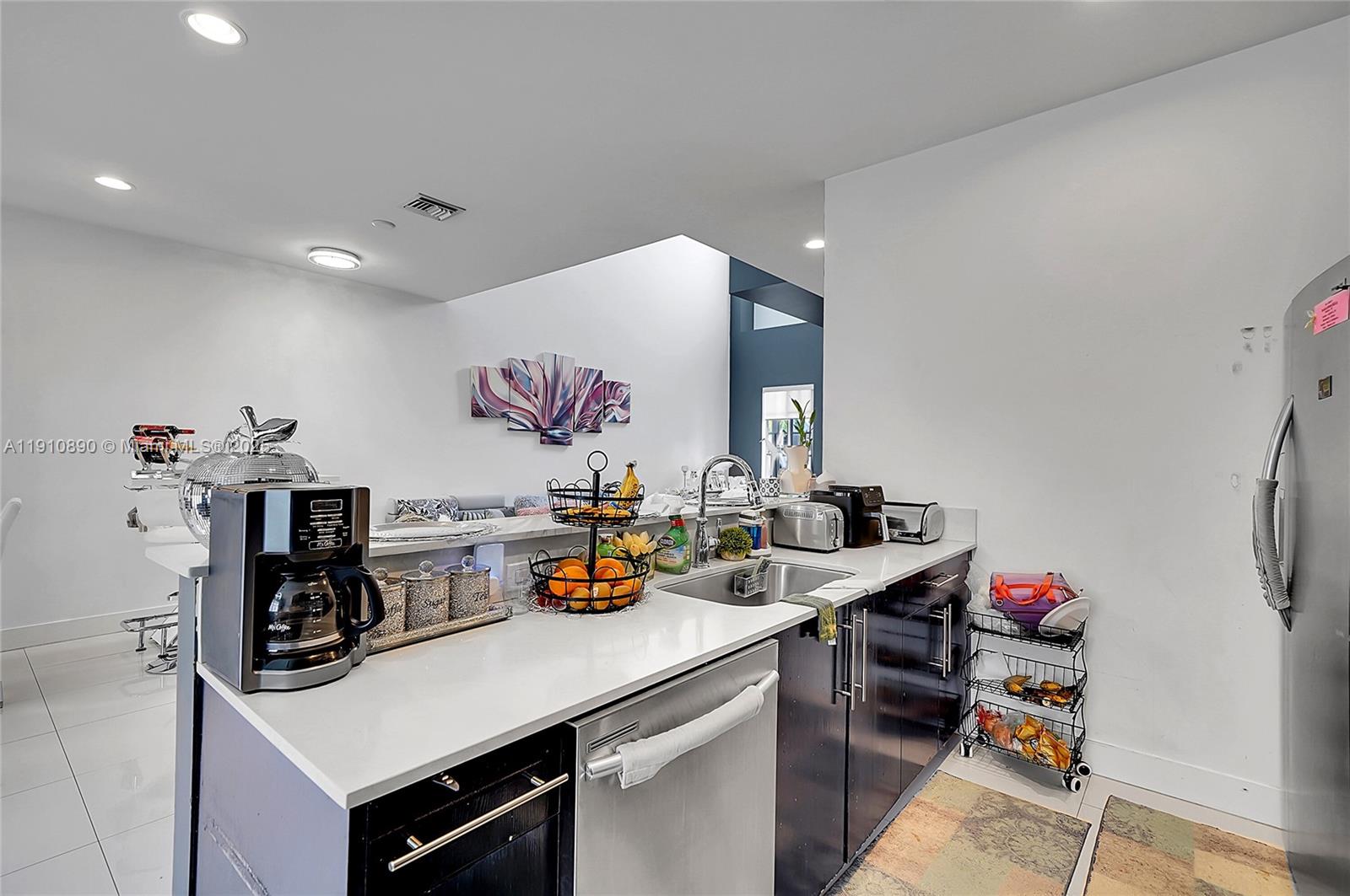 ATLANTIC EAST PLAT - Residential