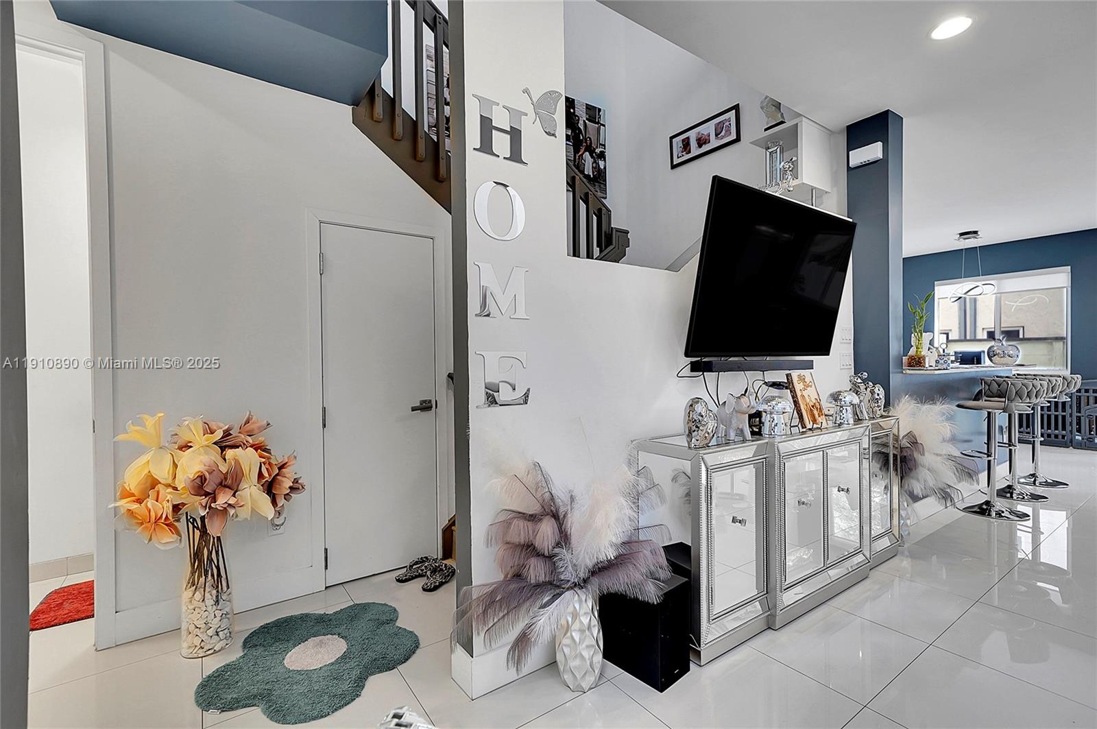 ATLANTIC EAST PLAT - Residential