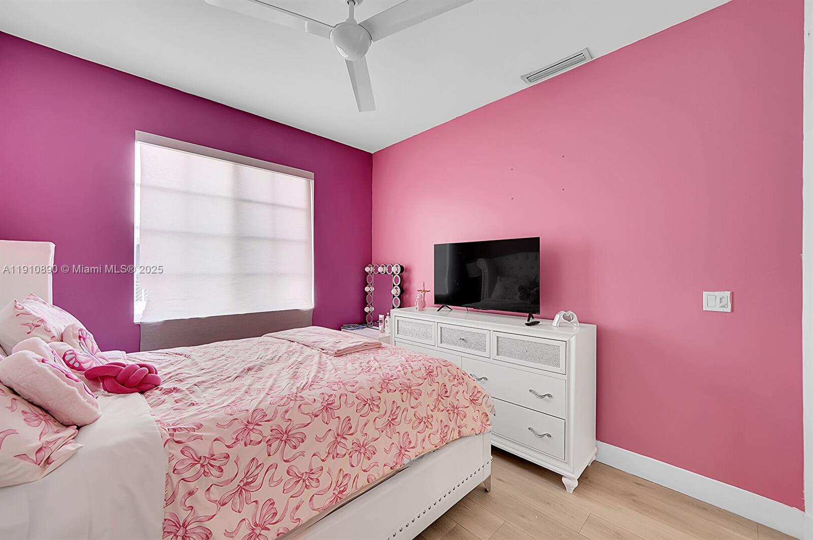 ATLANTIC EAST PLAT - Residential