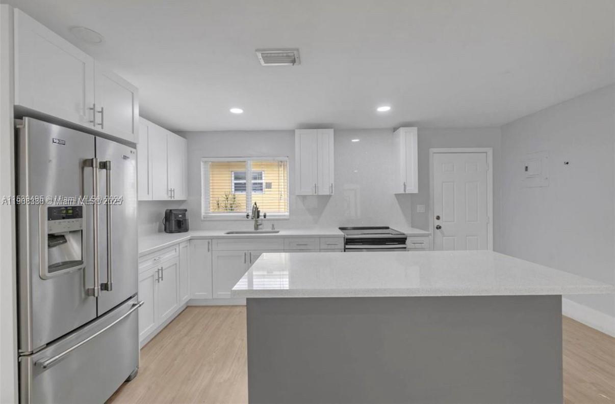 HIALEAH 9TH ADDN - Residential Income