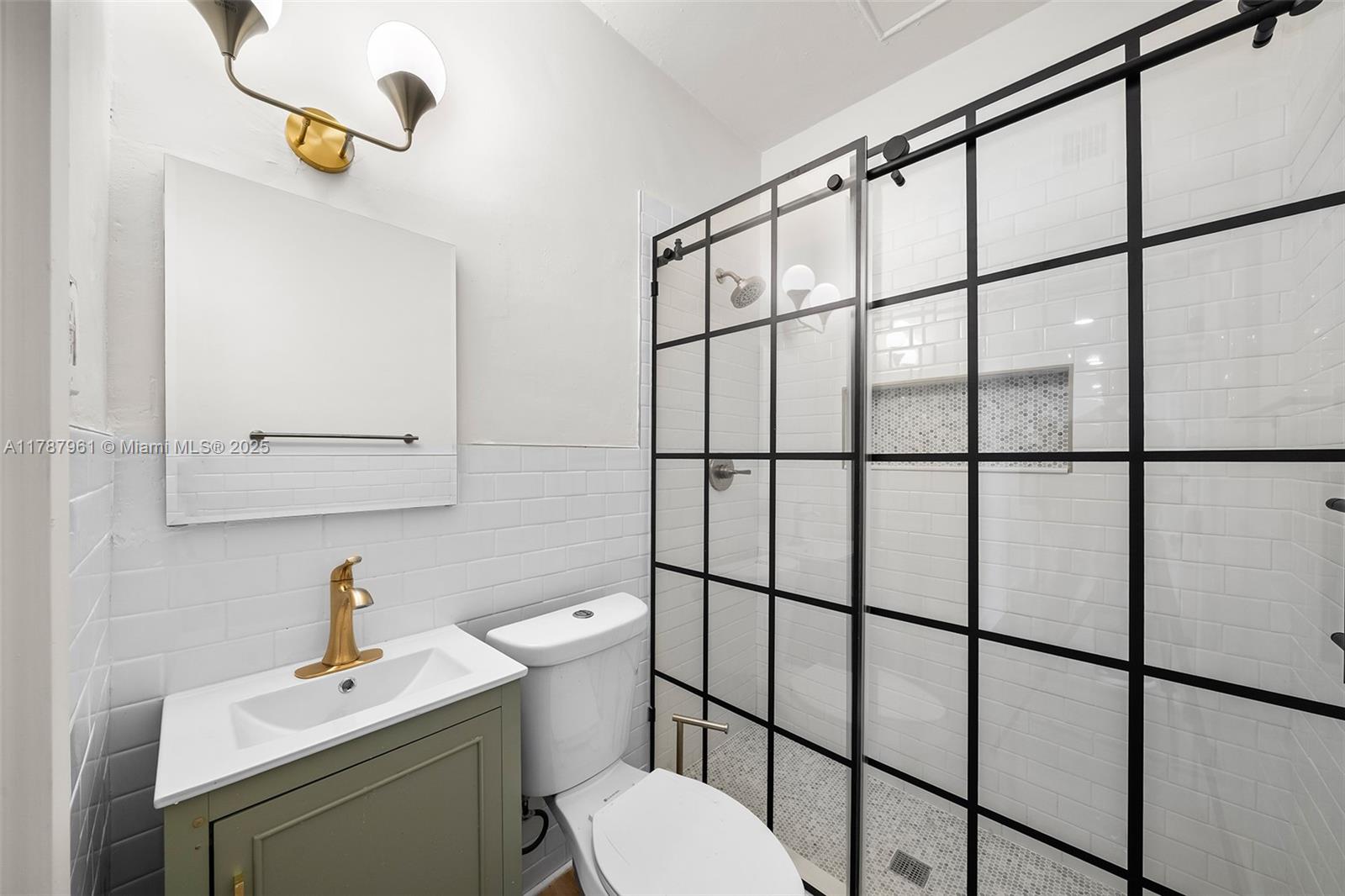 BIRDS SUB - Residential Lease