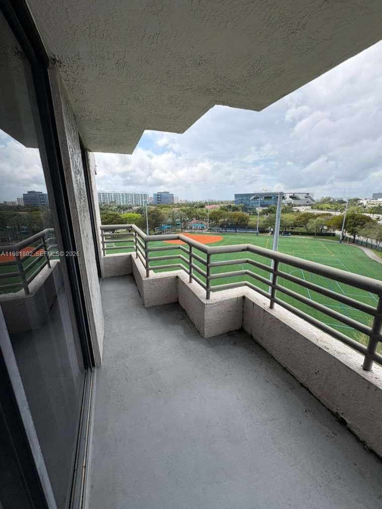 PARC CENTRAL AVENTURA SOU - Residential