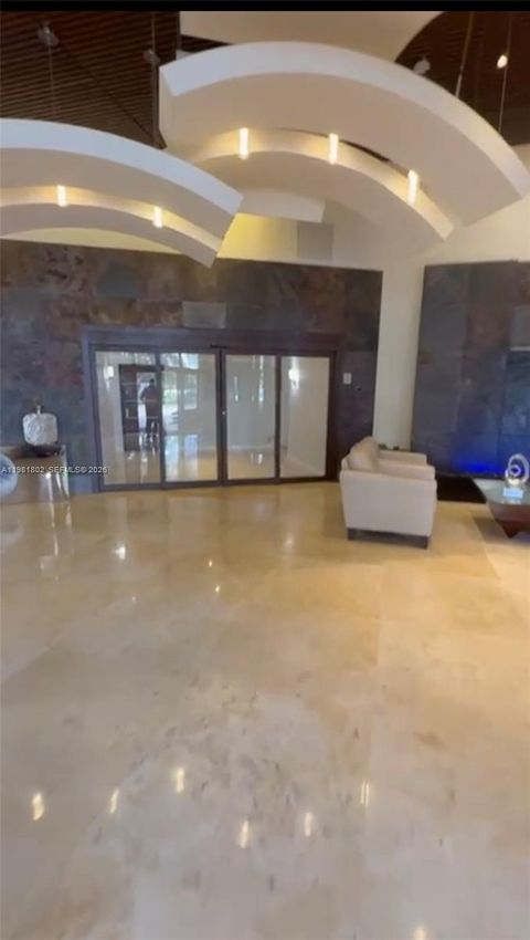 3300 NE 191st St 801 Aventura FL 33180