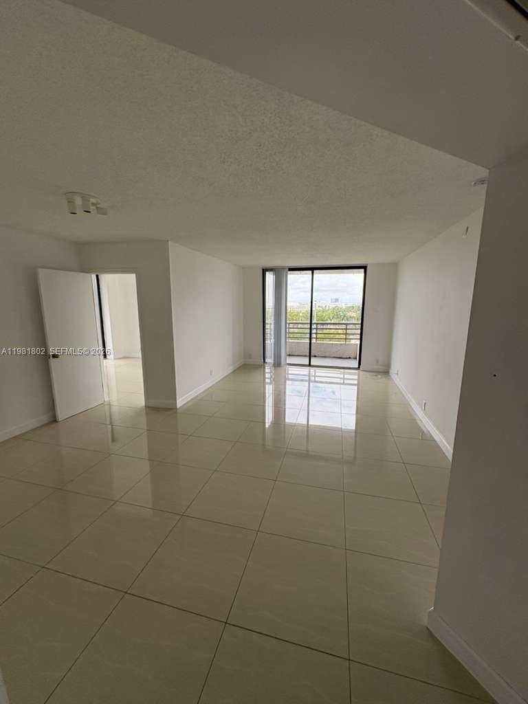 3300 NE 191st St 801