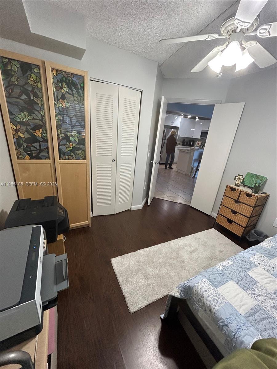 PALMS OF PEMBROKE CONDO - Residential