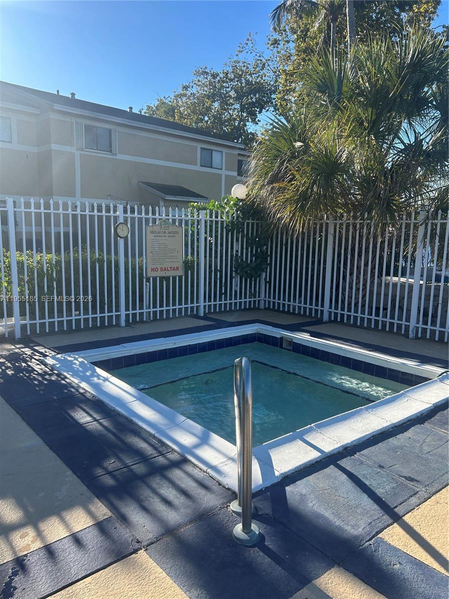 PALMS OF PEMBROKE CONDO - Residential