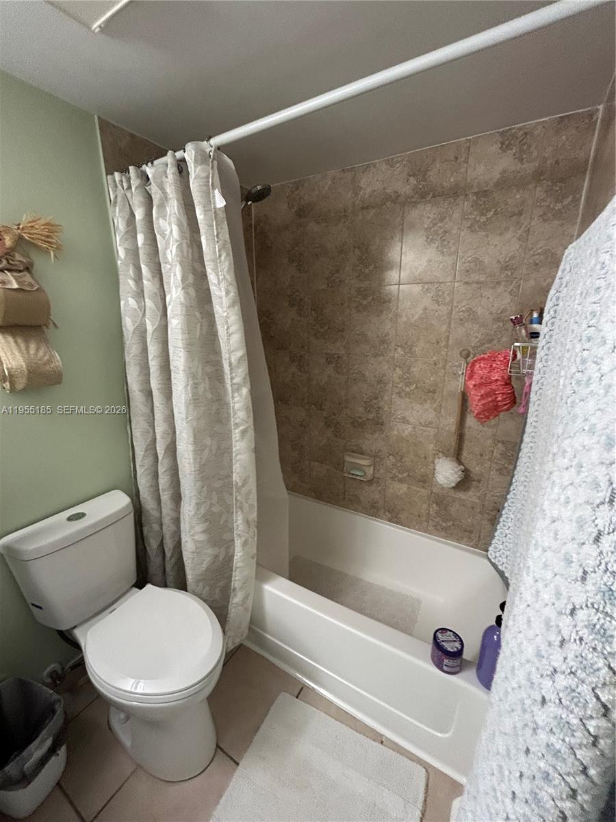 PALMS OF PEMBROKE CONDO - Residential