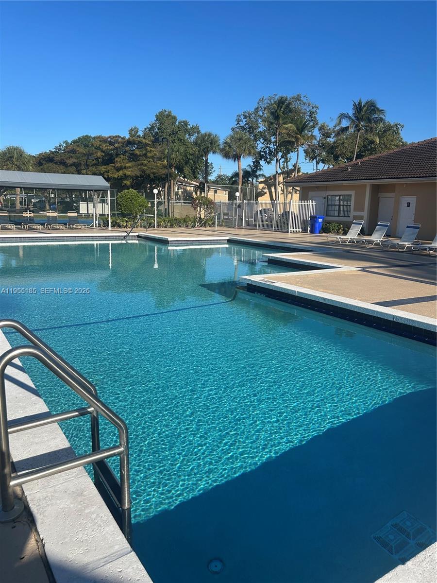 PALMS OF PEMBROKE CONDO - Residential