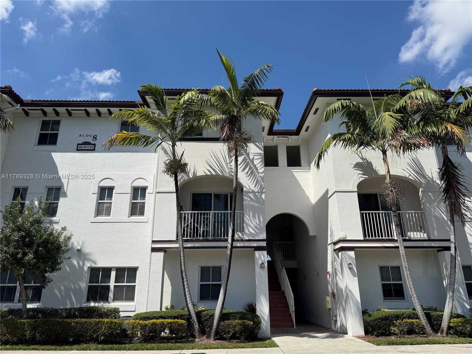 Rental Property at 8650 Nw 97 Ave 209, Doral, Miami-Dade County, Florida - Bedrooms: 3 
Bathrooms: 3  - $2,850 MO.