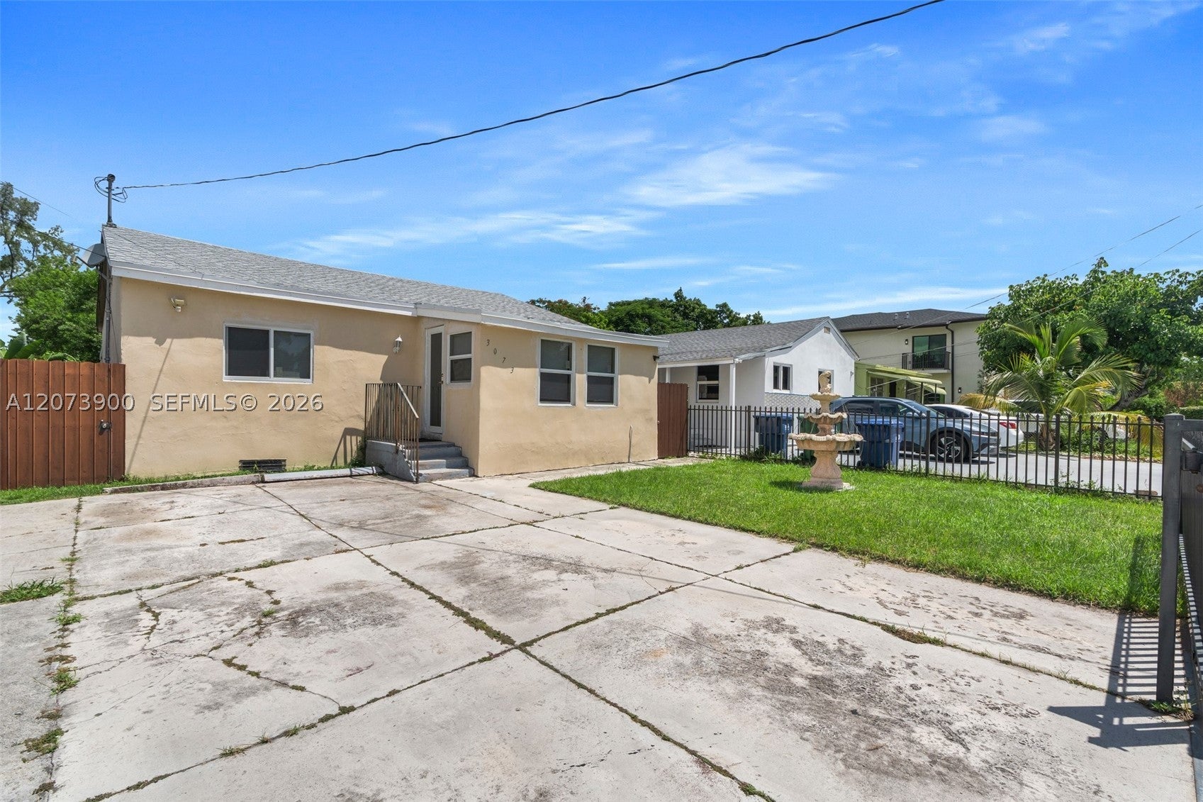3073 NW 59th St, Miami FL 33142