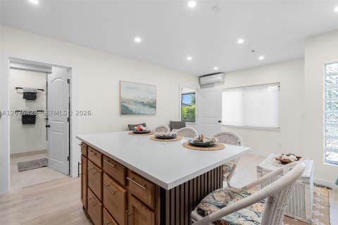 Tiny photo for 516 NE 6th Ave, Deerfield Beach, FL 33441 (MLS # A12076423)