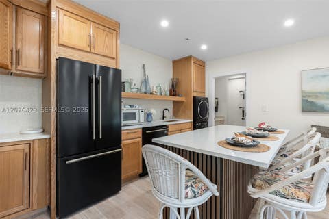 Tiny photo for 516 NE 6th Ave, Deerfield Beach, FL 33441 (MLS # A12076423)