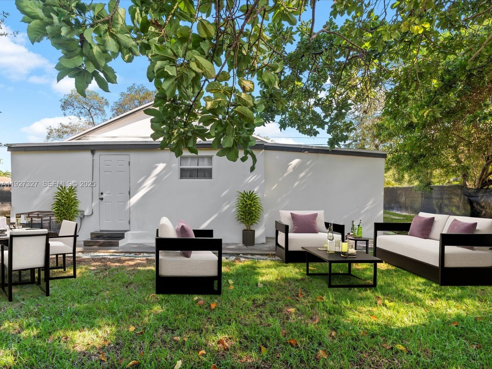 BULLARDS - Residential