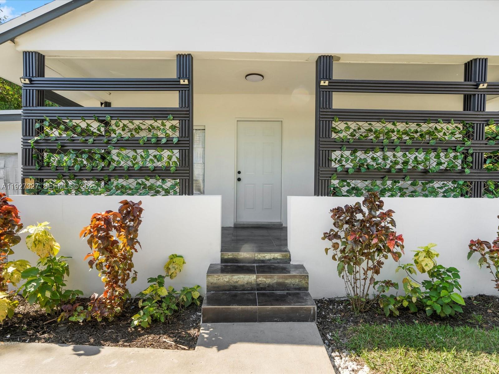 BULLARDS - Residential