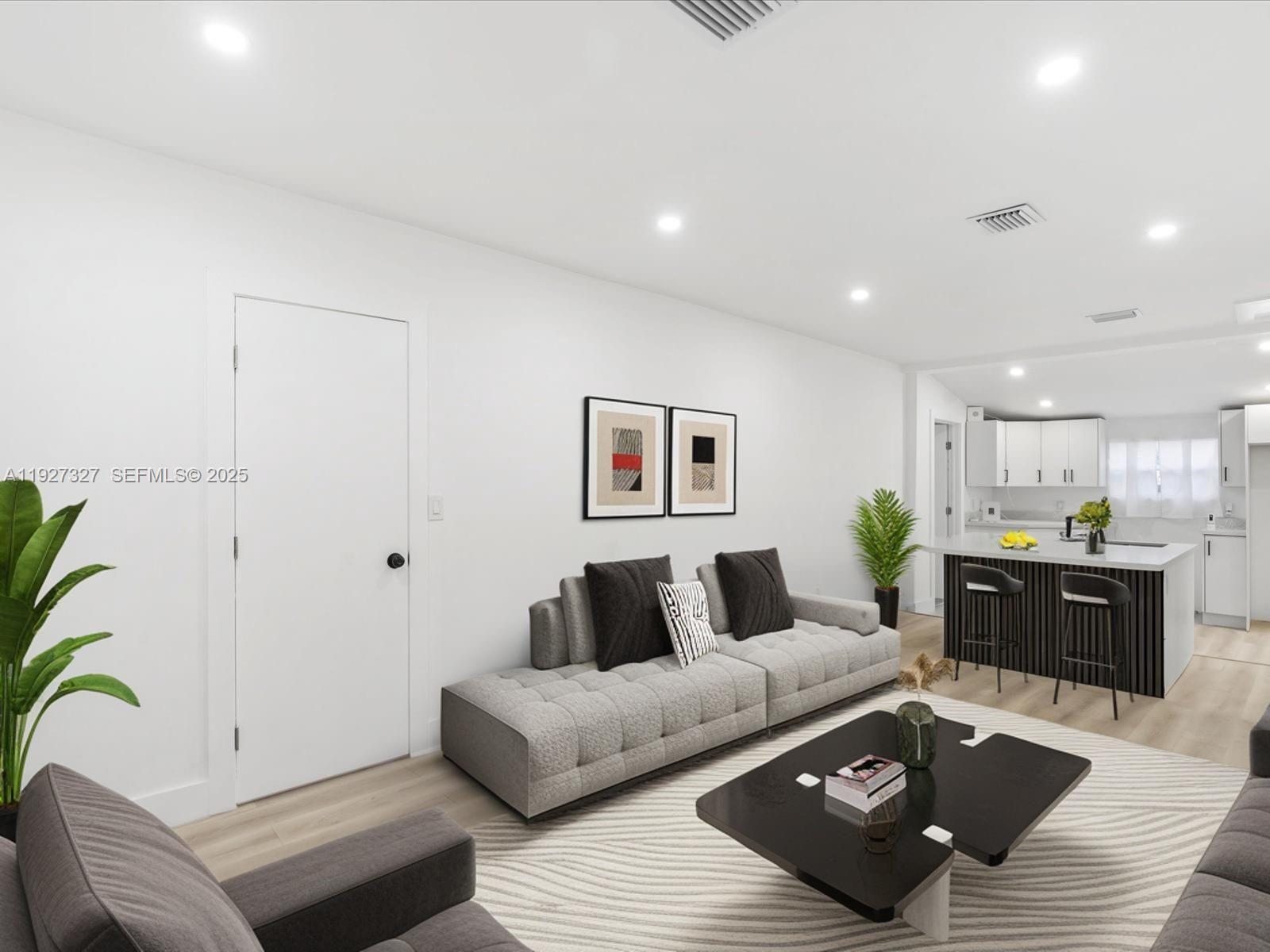 BULLARDS - Residential