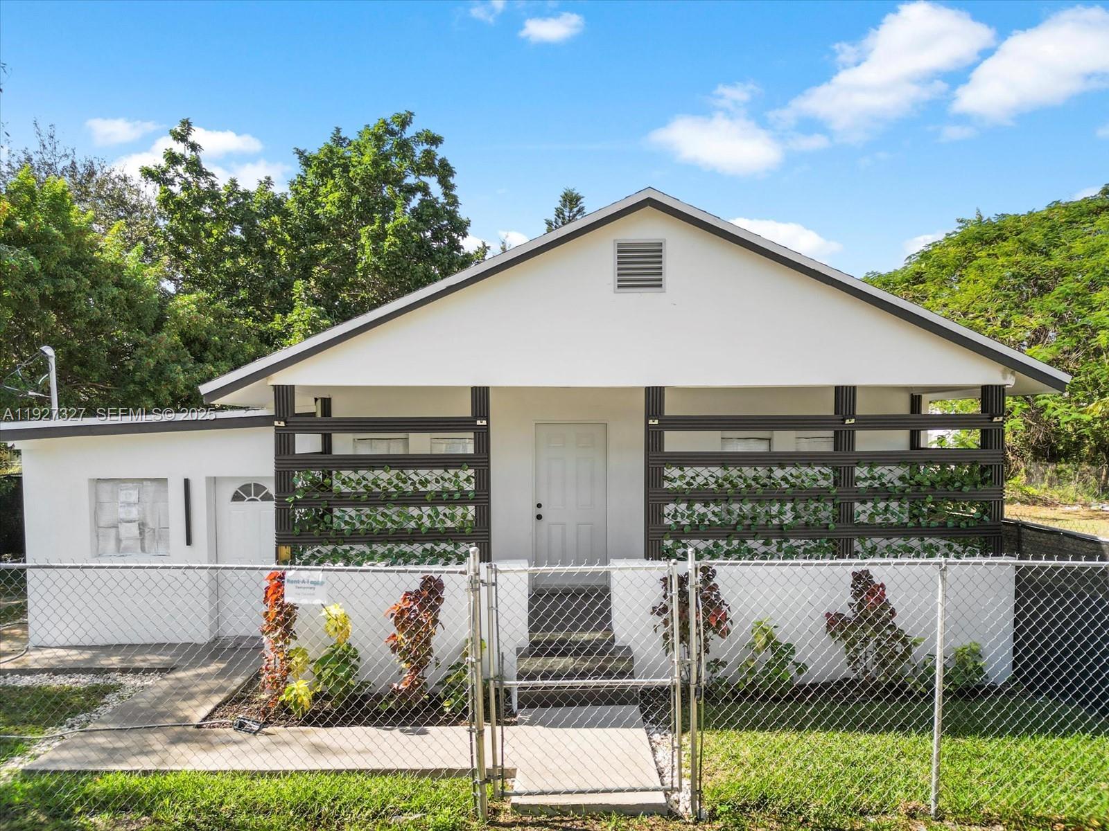 BULLARDS - Residential