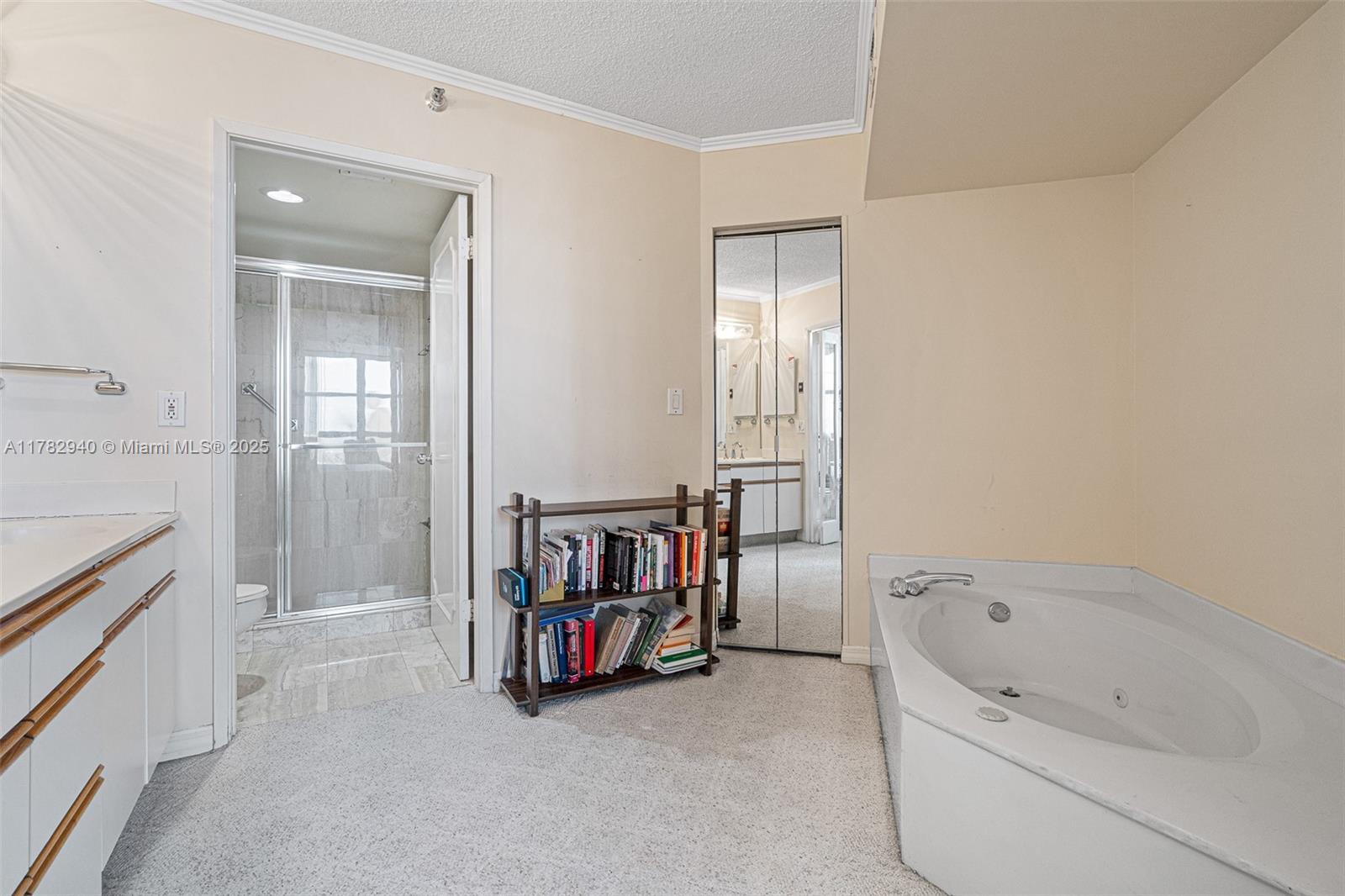 MYSTIC POINTE CONDO NO TW - Residential