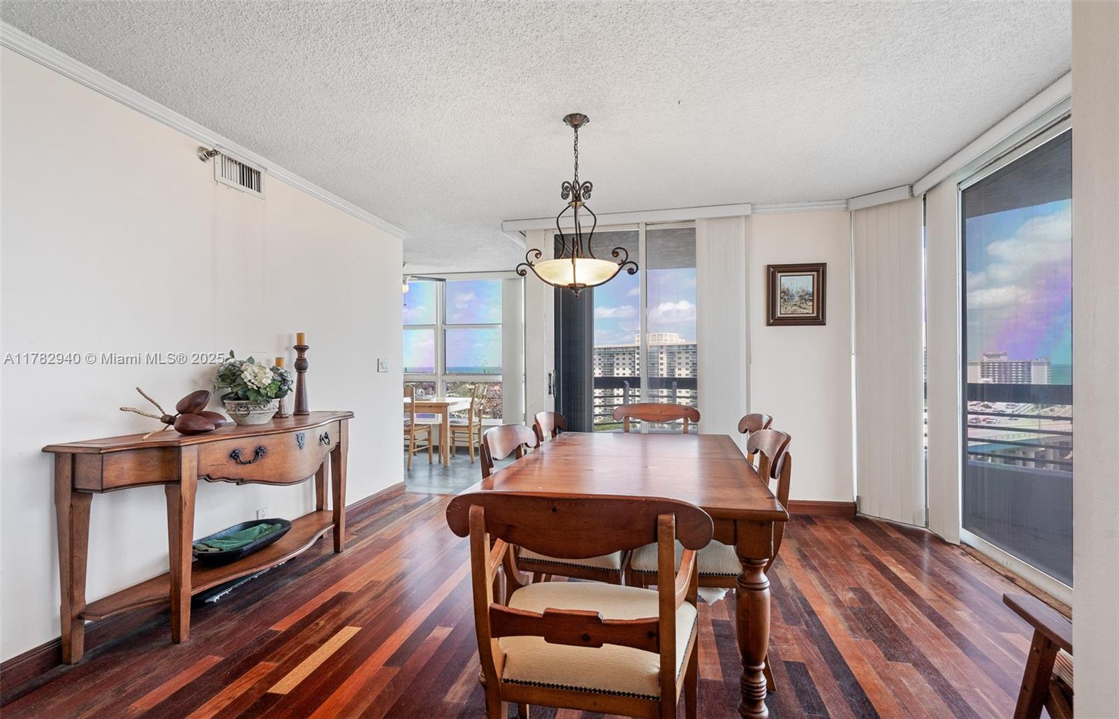 MYSTIC POINTE CONDO NO TW - Residential