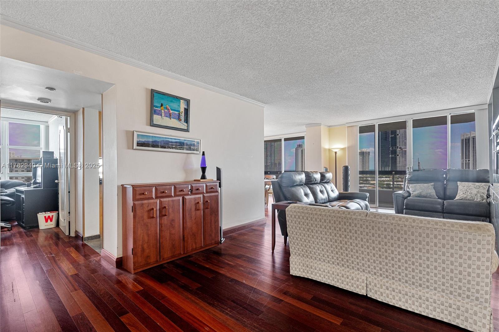 MYSTIC POINTE CONDO NO TW - Residential