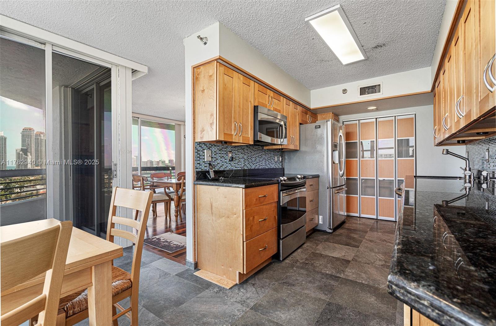 MYSTIC POINTE CONDO NO TW - Residential