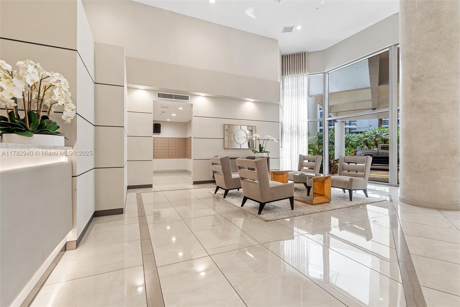 MYSTIC POINTE CONDO NO TW - Residential