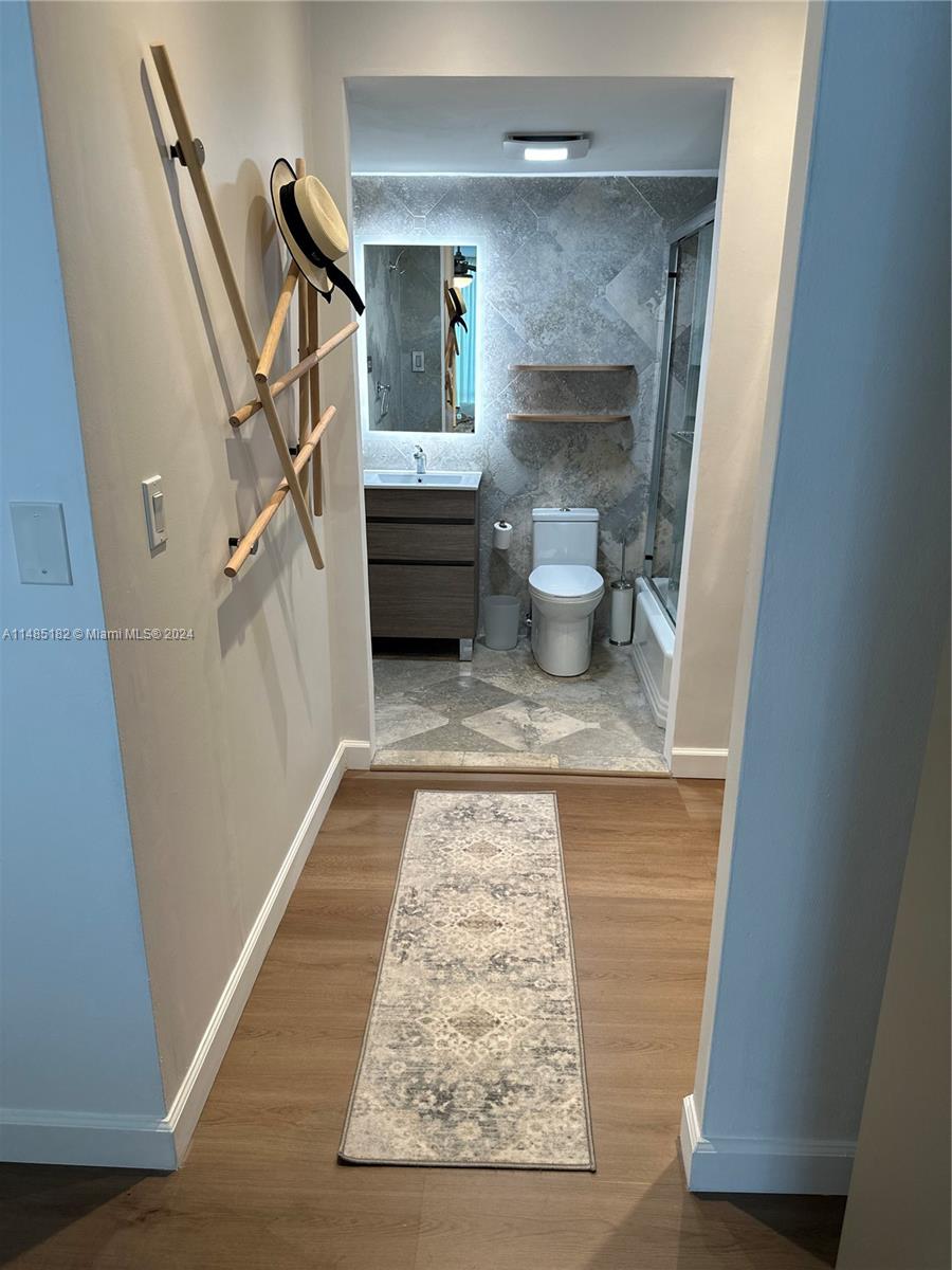 BRICKELL TOWNHOUSE CONDO - Residential Lease