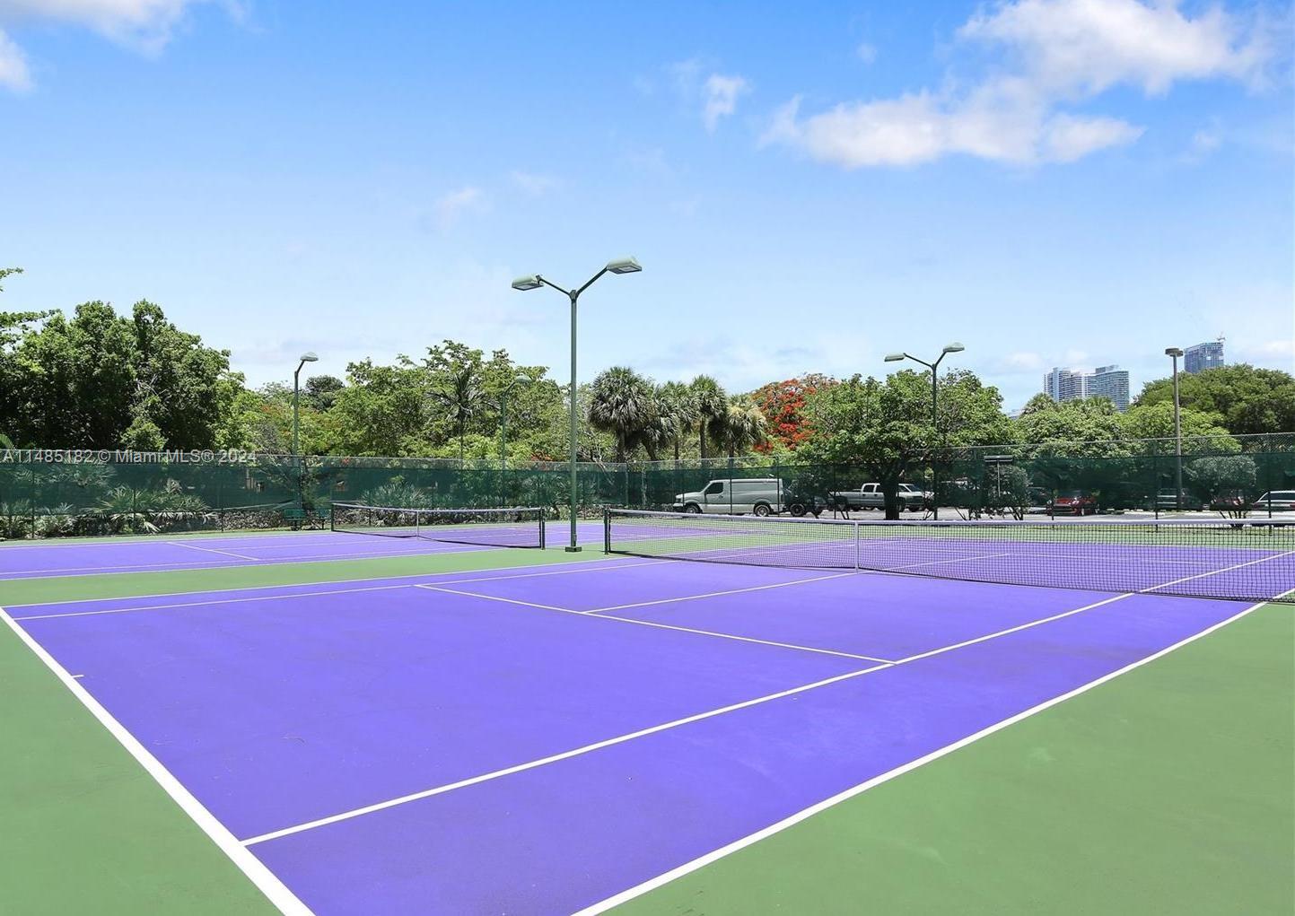 BRICKELL TOWNHOUSE CONDO - Residential Lease