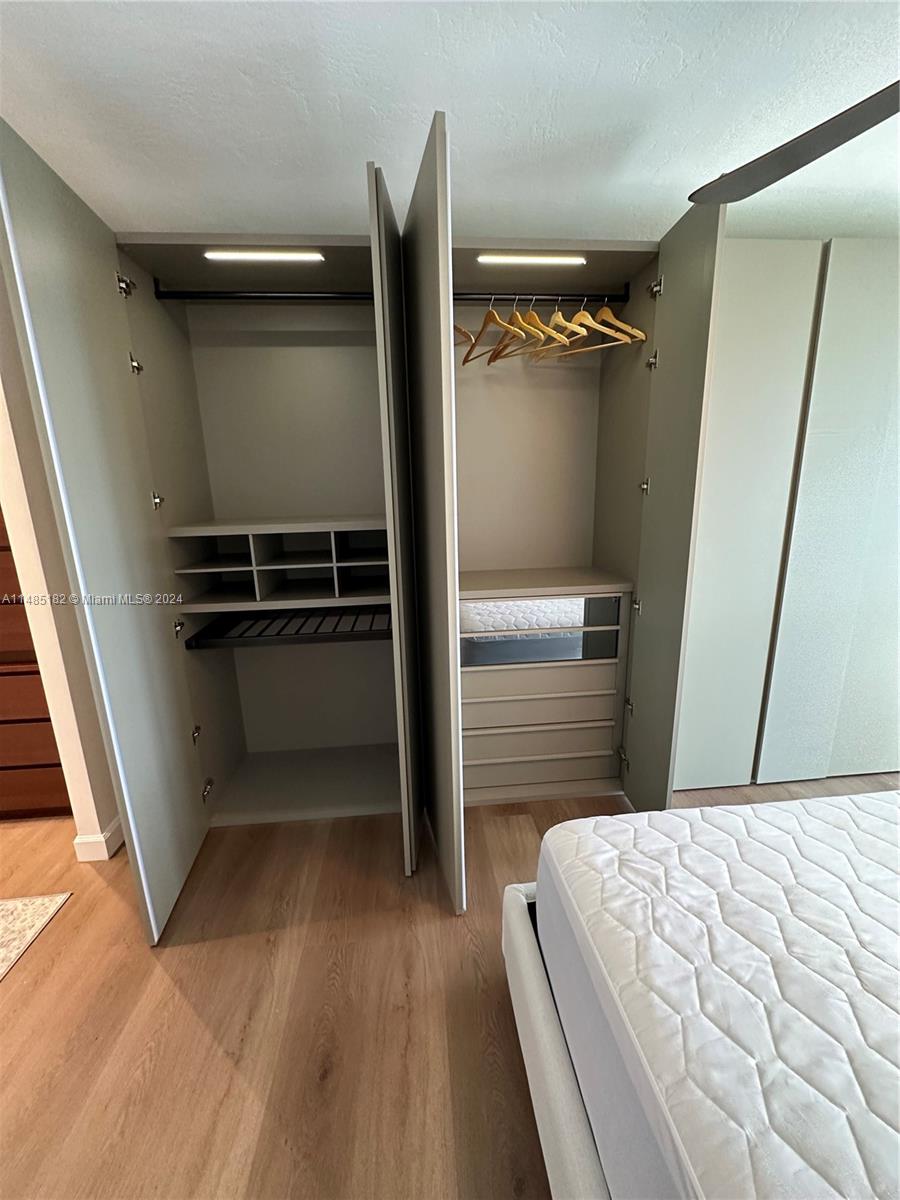 BRICKELL TOWNHOUSE CONDO - Residential Lease