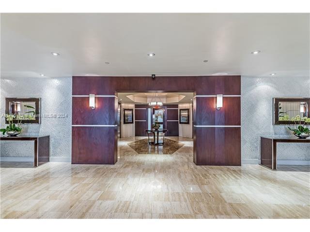 BRICKELL TOWNHOUSE CONDO - Residential Lease